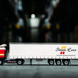 Scania 3-serie 143-420 met schuifzeilen oplegger 1:50